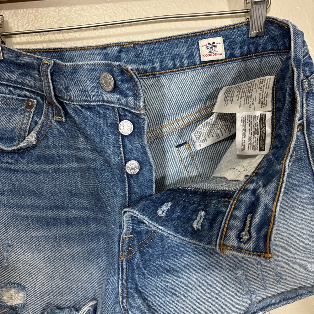 Levi’s Denim Cut Off Button Fly Shorts Size 29 - Picture 7 of 7